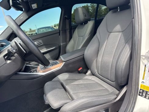 Used 2021 BMW 330i xDrive Sedan AWD/4WD image 9