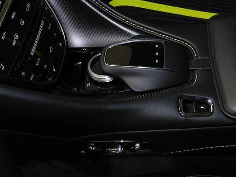 Used 2020 Aston Martin DB11 AMR image 49