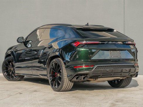 Used 2020 Lamborghini Urus image 9