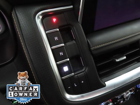 Used 2023 GMC Yukon XL AT4 w/ AT4 Premium Package AWD/4WD image 13