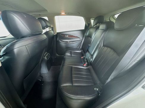 Used 2017 INFINITI QX50 2WD w/ Premium Plus Package image 29