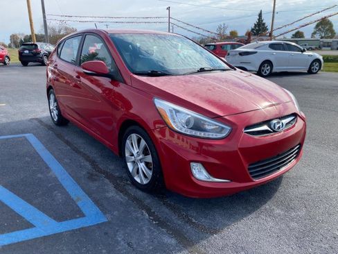 Used 2014 Hyundai Accent SE image 11