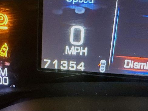 Used 2015 Cadillac SRX Luxury w/ Driver Awareness Package image 19