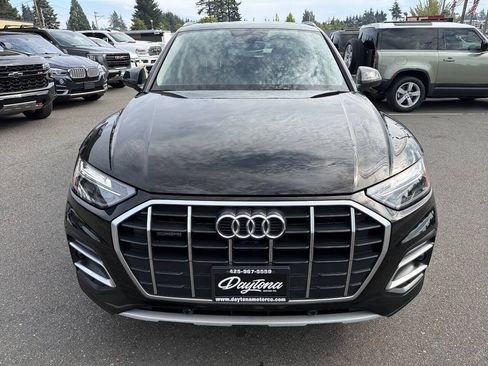 Used 2023 Audi Q5 2.0T Premium w/ Convenience Package AWD/4WD image 11