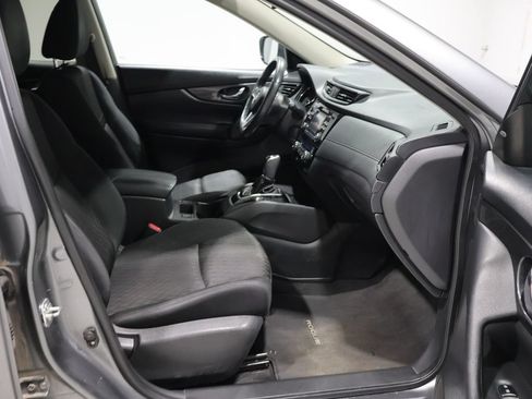 Used 2017 Nissan Rogue SV AWD/4WD image 22