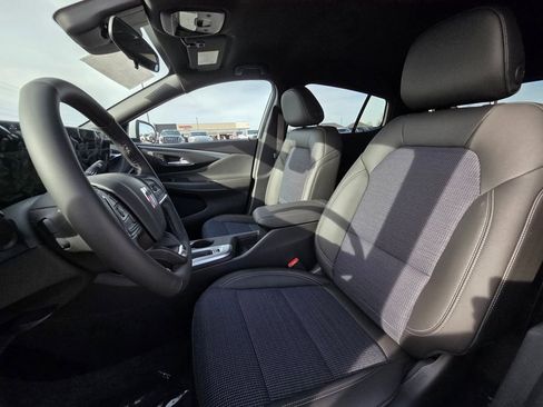New 2026 Buick Envista Preferred w/ Convenience I Package FWD image 24