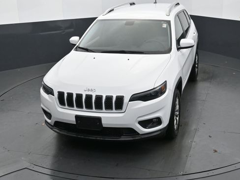 Used 2020 Jeep Cherokee Latitude Plus image 27