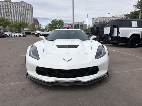 Used 2017 Chevrolet Corvette Z06 image 2