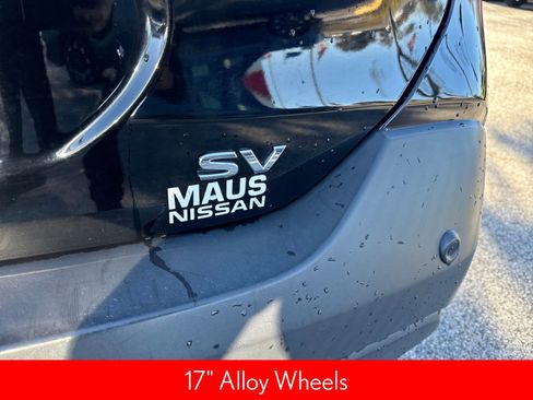 Used 2020 Nissan Kicks SV image 9