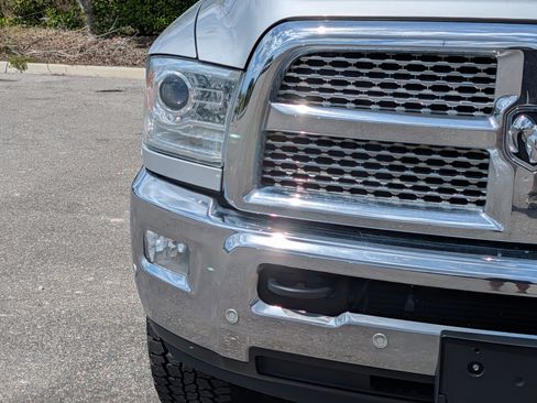 Used 2018 RAM 2500 Laramie image 9