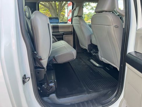 Used 2021 Ford F450 XL w/ Power Equipment Group image 42