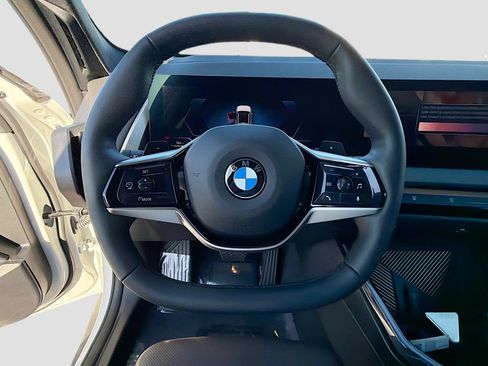 Used 2025 BMW X3 xDrive30i image 38