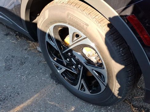 New 2026 Lincoln Nautilus Premier w/ Equipment Group 102A image 5