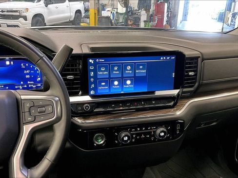 Used 2023 Chevrolet Silverado 1500 RST w/ Protection Package RWD image 5