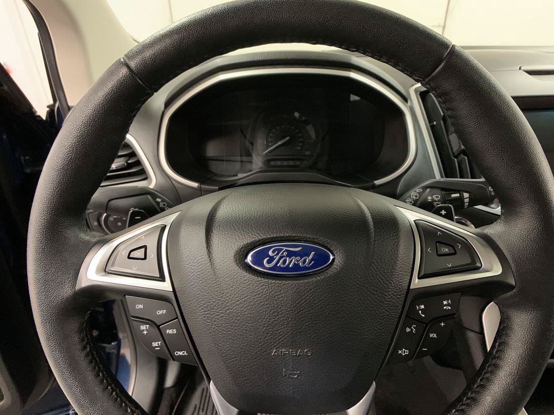 Used 2017 Ford Edge SEL w/ Equipment Group 201A AWD/4WD image 23