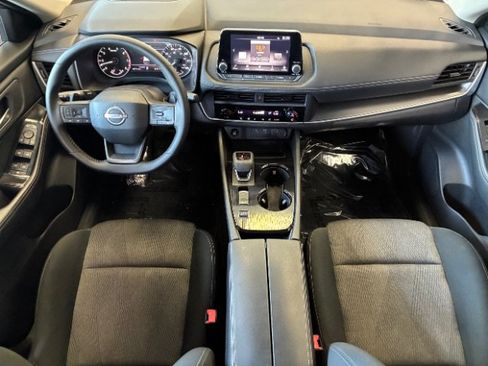 Used 2026 Nissan Rogue SV FWD image 20