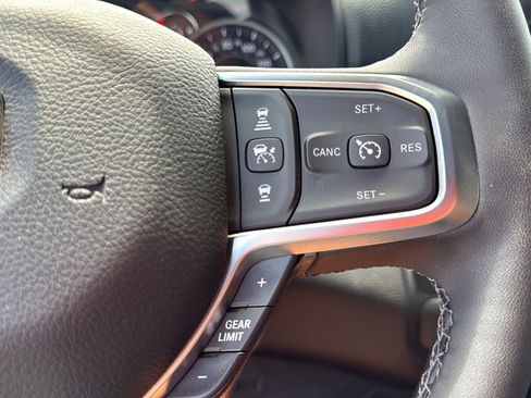 New 2025 RAM 2500 Big Horn AWD/4WD image 22
