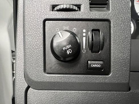 Used 2007 Dodge Ram 2500 Truck SLT w/ Quad Cab Big Horn Value Group image 32