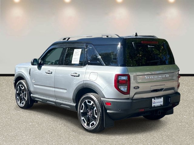 Used 2023 Ford Bronco Sport Outer Banks w/ Tech Package AWD/4WD image 7