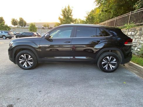 Used 2026 Volkswagen Atlas Cross Sport SE AWD/4WD image 4