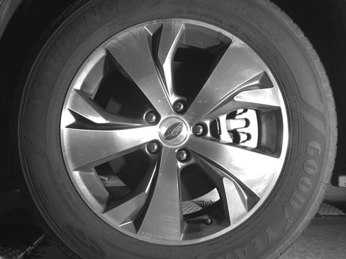 Used 2019 Subaru Ascent Premium AWD/4WD image 9
