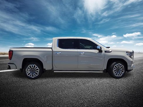 New 2026 GMC Sierra 1500 Denali Ultimate AWD/4WD image 25