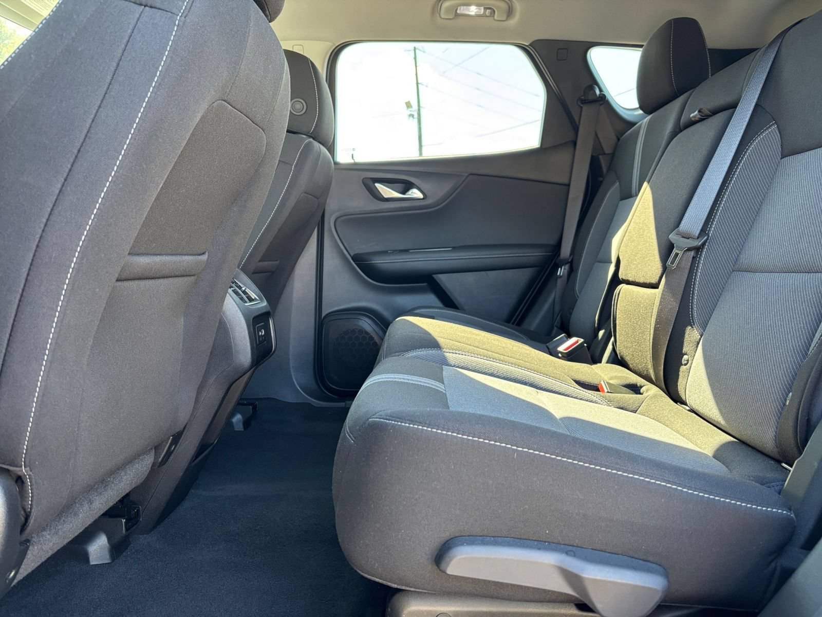Used 2026 Chevrolet Blazer LT FWD image 24