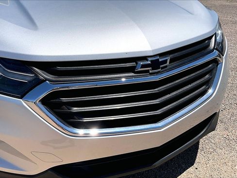 Used 2021 Chevrolet Equinox LS w/ LS Convenience Package FWD image 28