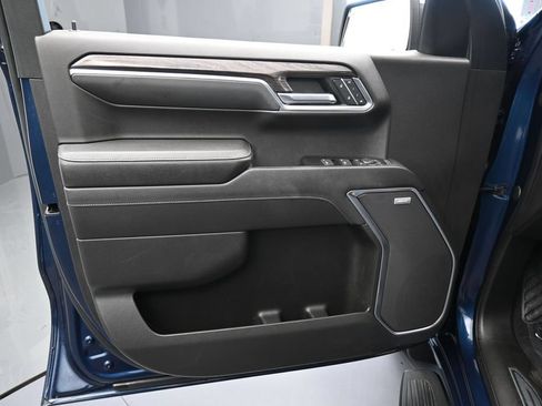 Used 2022 Chevrolet Silverado 1500 LTZ RWD image 12