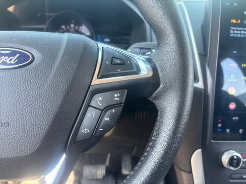 Used 2022 Ford Edge SEL w/ Convenience Package AWD/4WD image 14