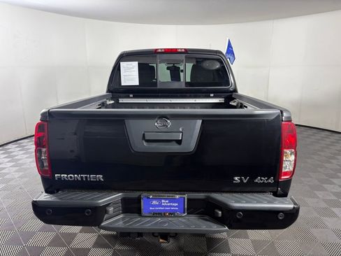Used 2021 Nissan Frontier SV image 6