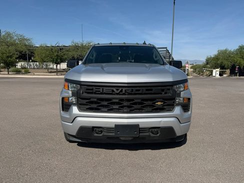 Used 2022 Chevrolet Silverado 1500 Custom RWD image 2