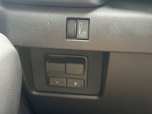 New 2026 GMC Canyon Elevation w/ Convenience Package image 29