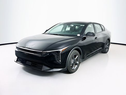 Used 2025 Kia K4 FWD image 3