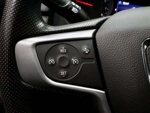 Used 2022 GMC Terrain SLE w/ Driver Convenience Package image 26