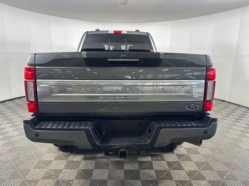 Used 2022 Ford F350 Platinum w/ FX4 Off-Road Package AWD/4WD image 4