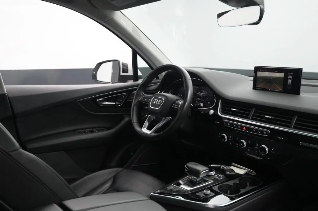 Used 2018 Audi Q7 3.0T Premium Plus w/ Premium Plus Package AWD/4WD image 46