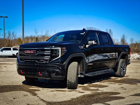 New 2026 GMC Sierra 1500 AT4 w/ AT4 Premium Package image 9
