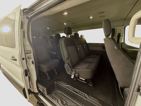 Used 2023 Ford Transit 350 XLT image 17