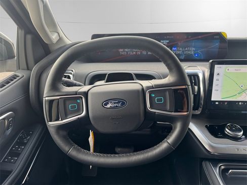 New 2026 Ford Expedition Max Platinum w/ Driver's Package image 11