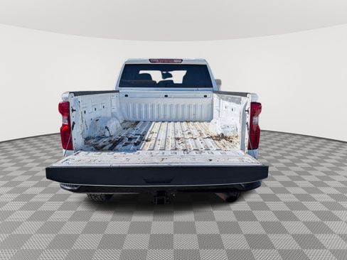 Used 2023 Chevrolet Silverado 2500 Custom w/ Custom Convenience Package AWD/4WD image 12