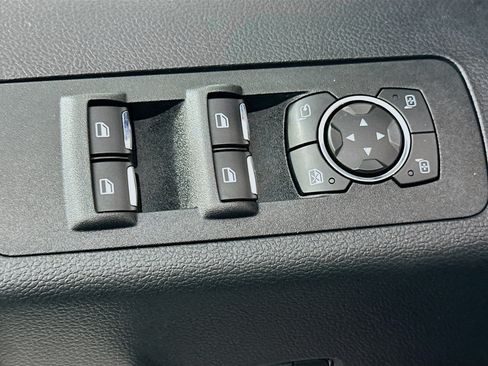 Used 2019 Ford F150 Lariat AWD/4WD image 15
