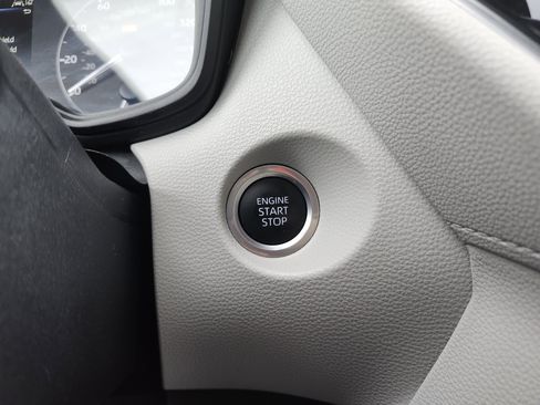 Used 2023 Toyota Corolla Cross LE w/ Black Badges Package (TMS) image 4