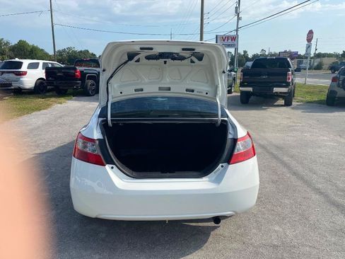 Used 2011 Honda Civic LX image 17