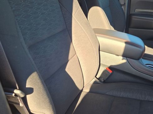 Used 2025 Dodge Durango GT AWD/4WD image 7