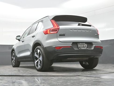 Certified 2026 Volvo XC40 B5 Plus w/ Protection Package Premier AWD/4WD image 26