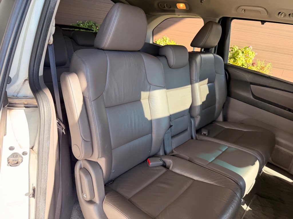 Used 2012 Honda Odyssey EX-L image 16