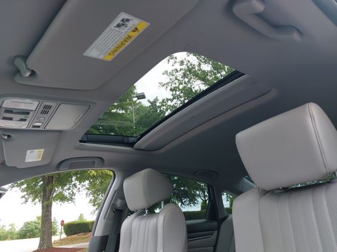 Used 2019 Honda Accord Touring image 30