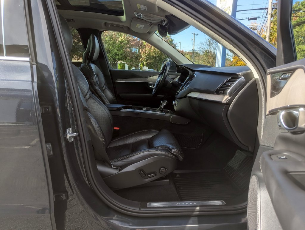 Used 2021 Volvo XC90 T6 Inscription w/ Protection Package AWD/4WD image 33