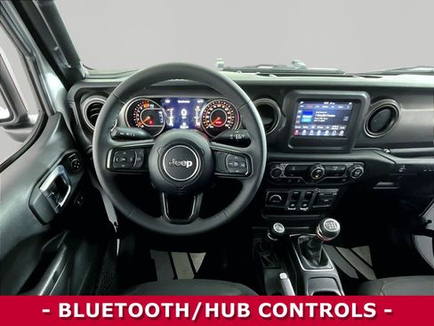 Used 2023 Jeep Wrangler Sport AWD/4WD image 8